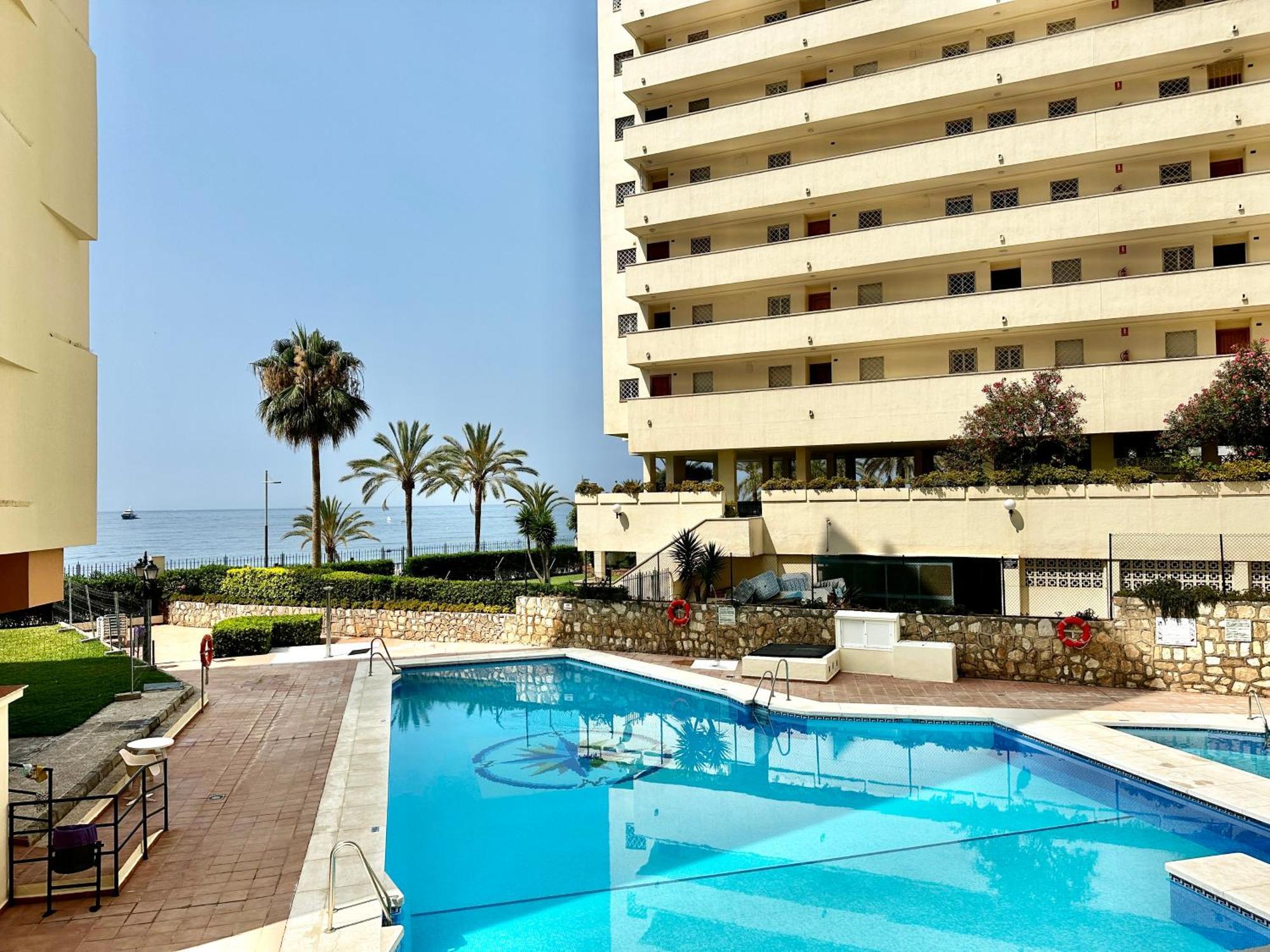 Loft 18 Beachfront Marbella Center Zewnętrze zdjęcie