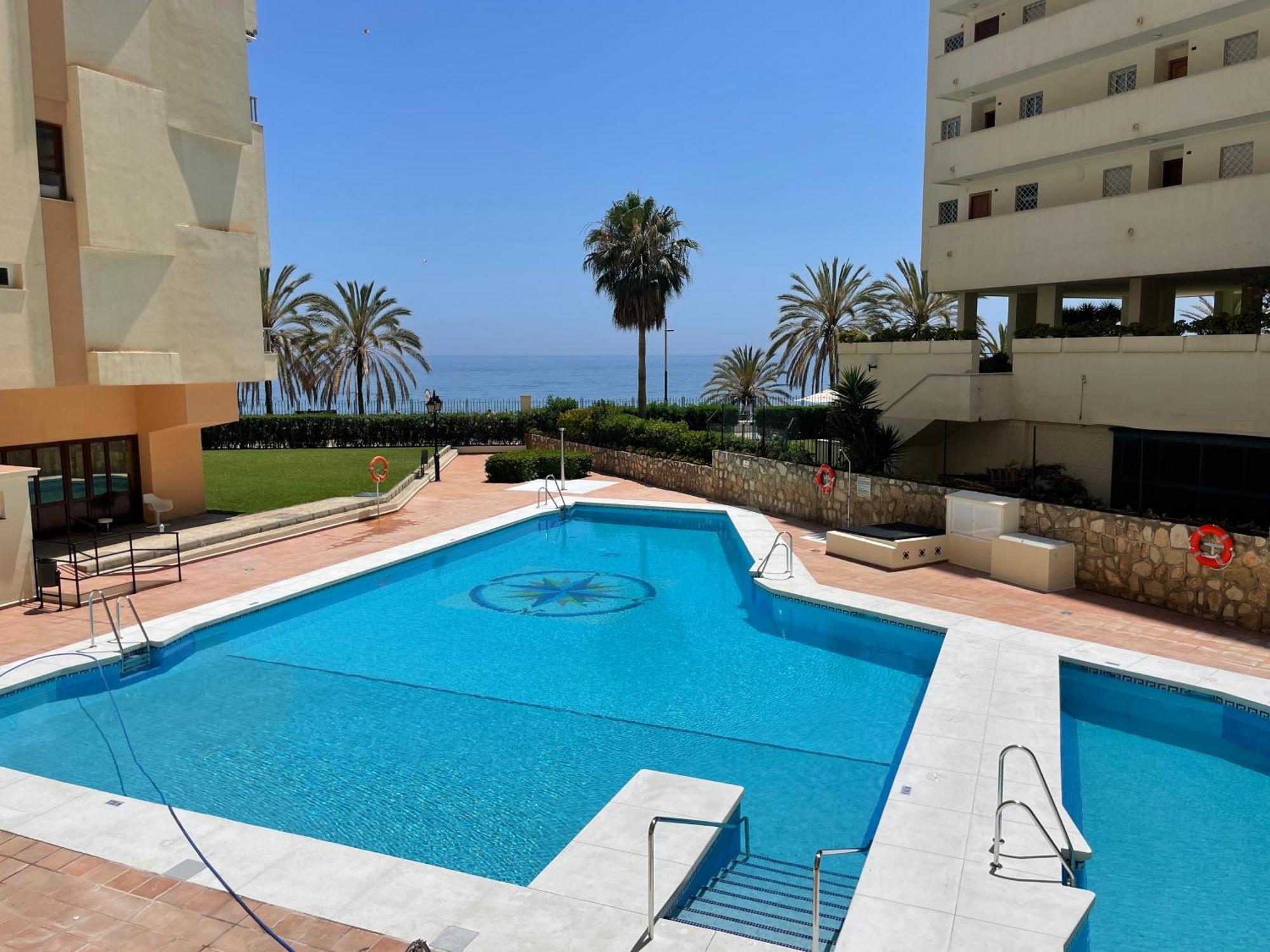 Loft 18 Beachfront Marbella Center Zewnętrze zdjęcie